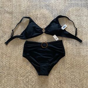 Old navy swimsuit nwt